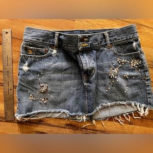 Abercrombie and Fitch hean skirt size 6